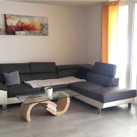 Maison Avec Jacuzzi Villa Saintes Exteriör bild